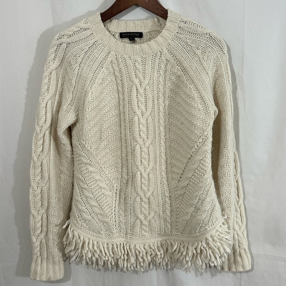 Banana Republic Italian Yarn Fringe Hem Cable Knit Sweater Women’s Medium Ivory - Picture 2 of 5